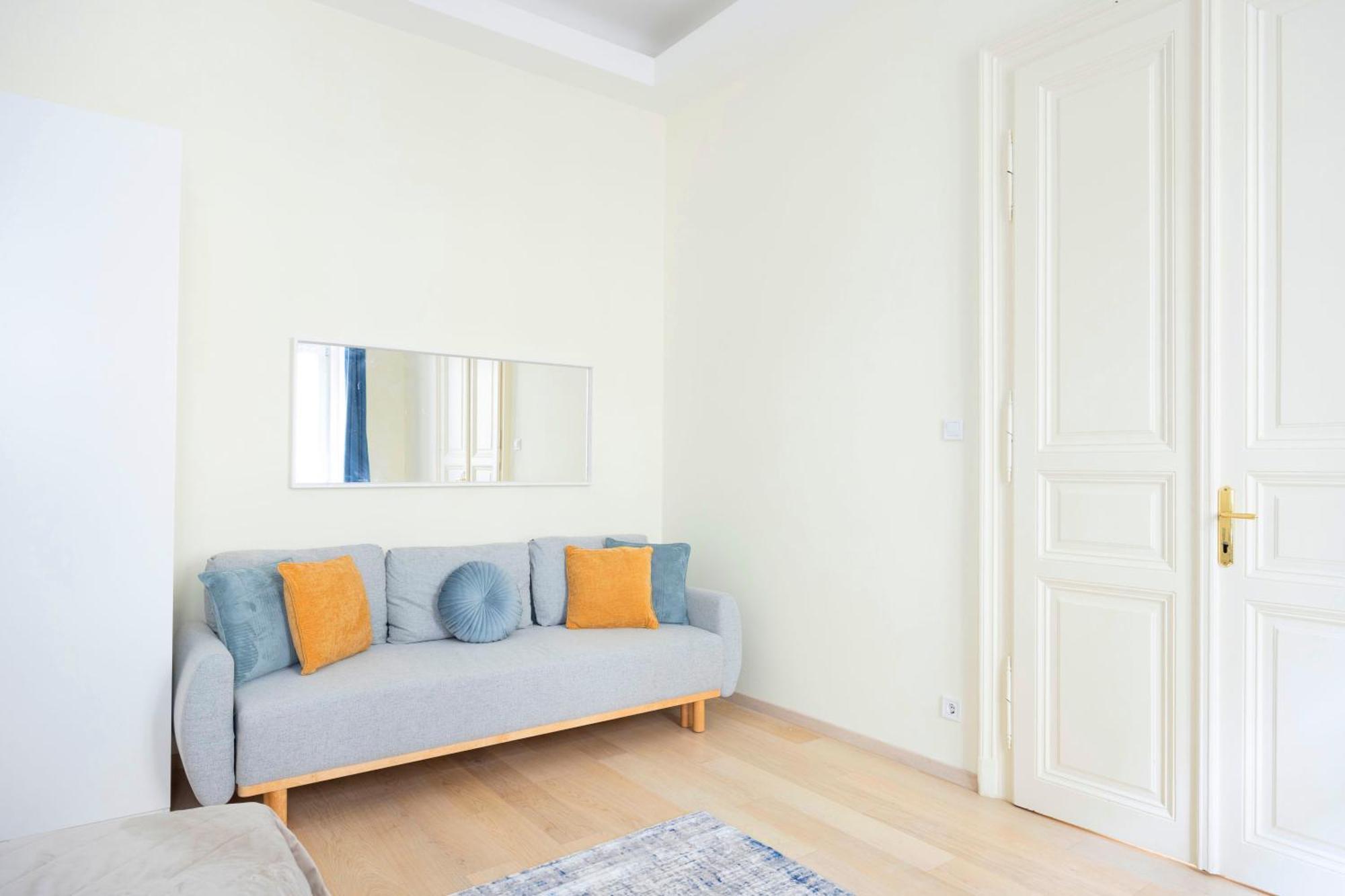 Exclusive & Spacious Central Residence W/ 4Bedrm 2Bathrm Budapest Exteriör bild